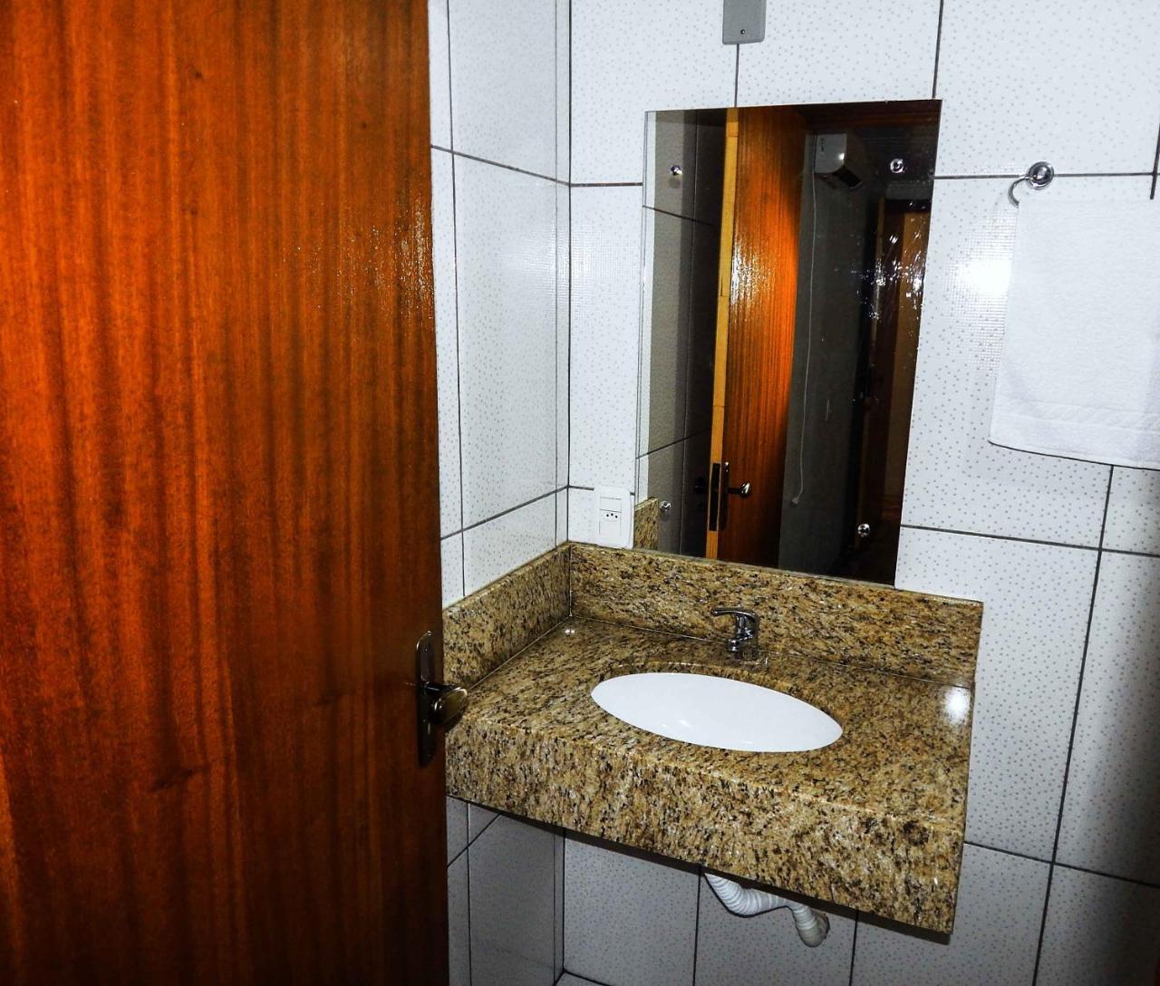 Gramado Suites Residence Possui 5 Quartos E 5 Banheiros 외부 사진